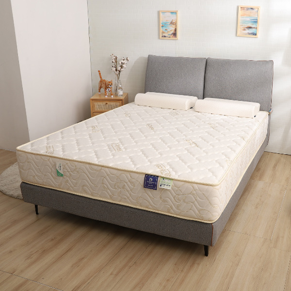 打造舒適自在深層睡眠體驗，莉莎床墊。